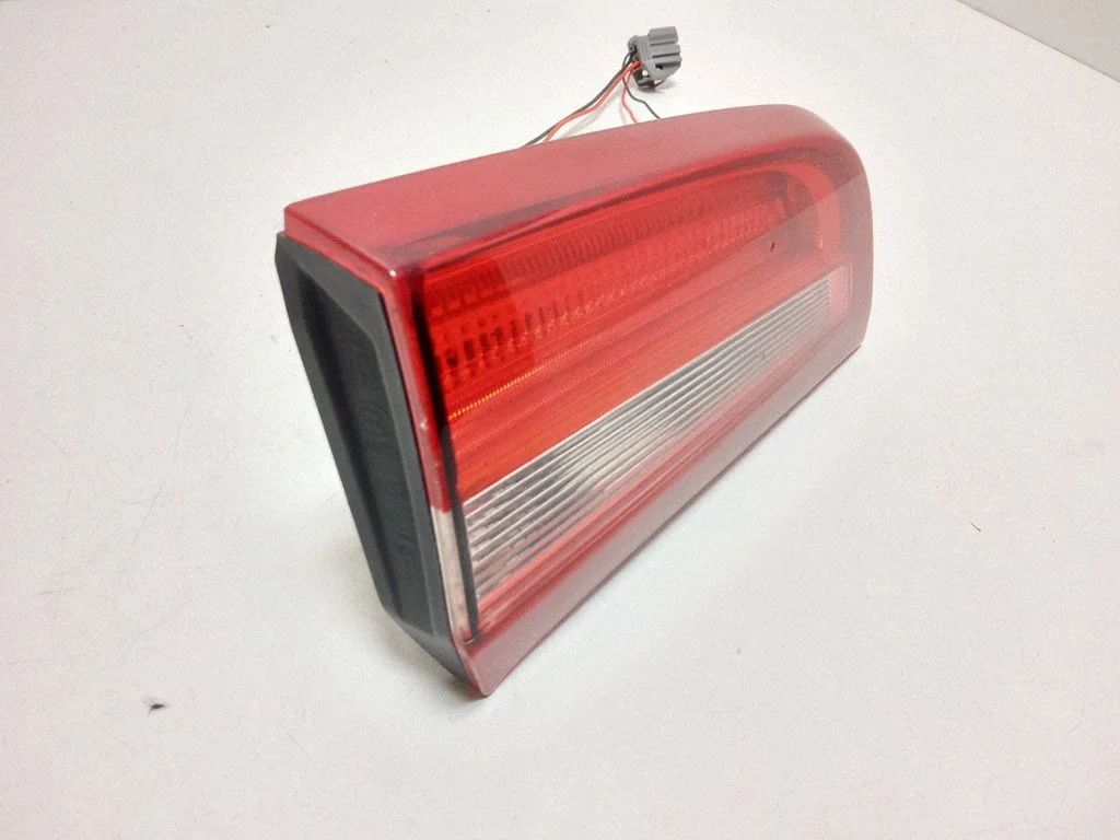 Tailgate rear/tail lights 30796271