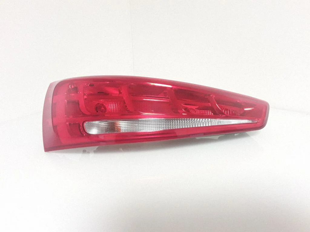 Rear/tail lights – rear left