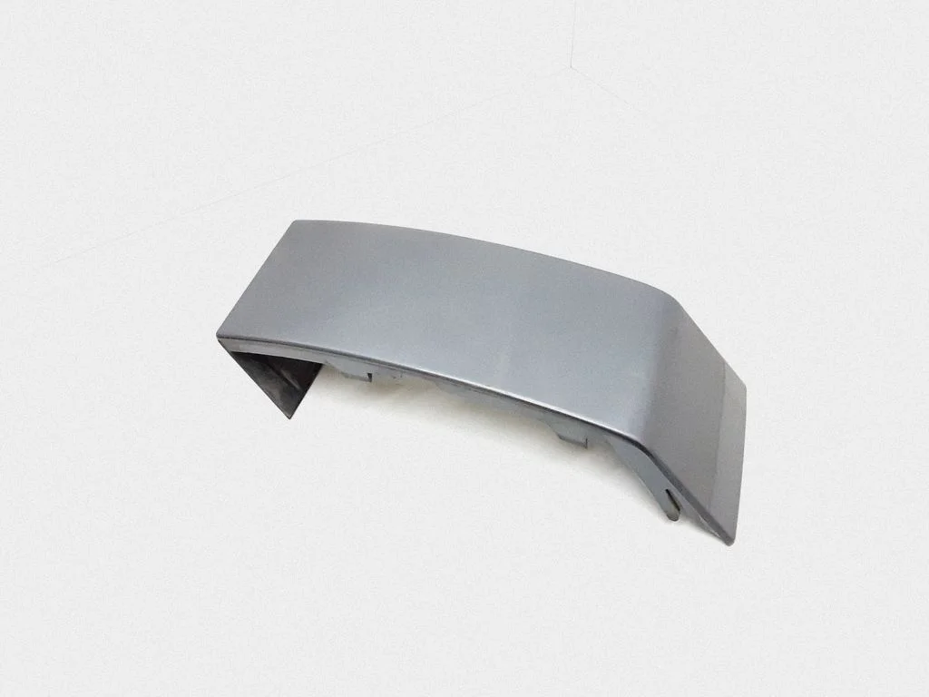 Rear/tail light trim molding – Volvo XC90 (2007-2014)
