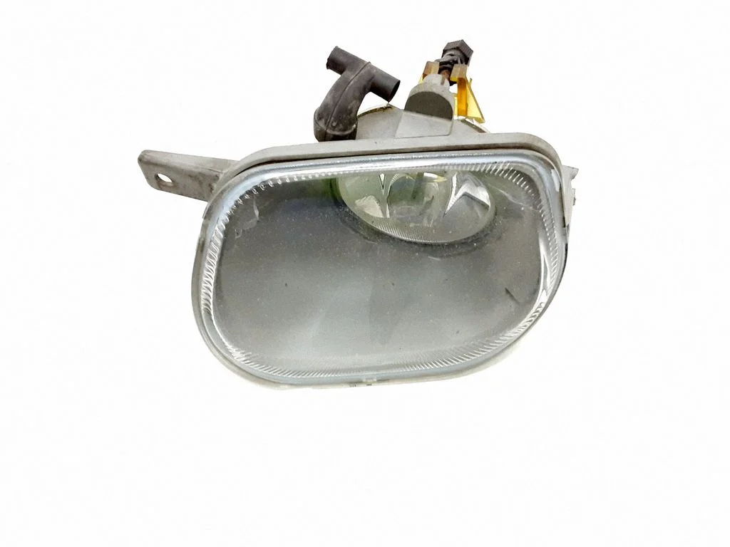 Front fog light – right