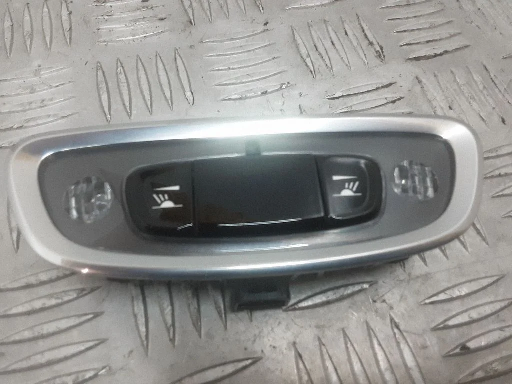 Rear seat light 31457643