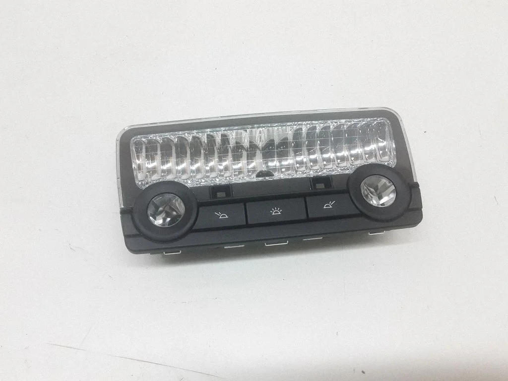 Rear seat light 9163699