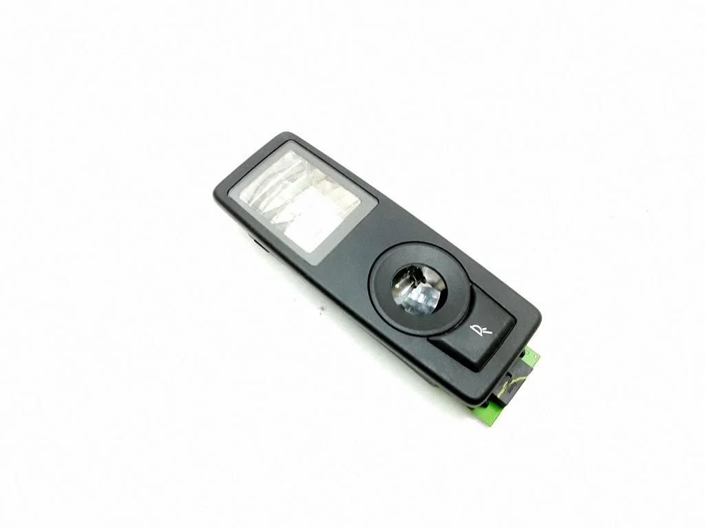 Rear seat light – left