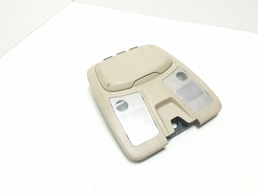 Front seat light 8685434