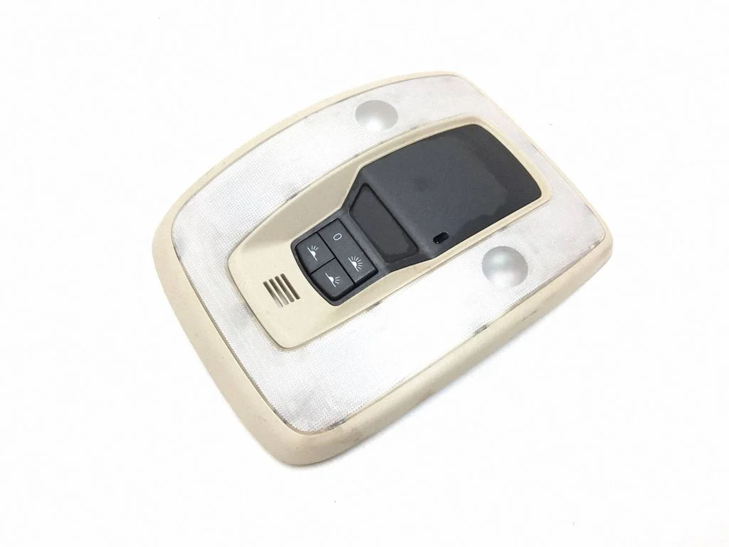 Front seat light 39852928