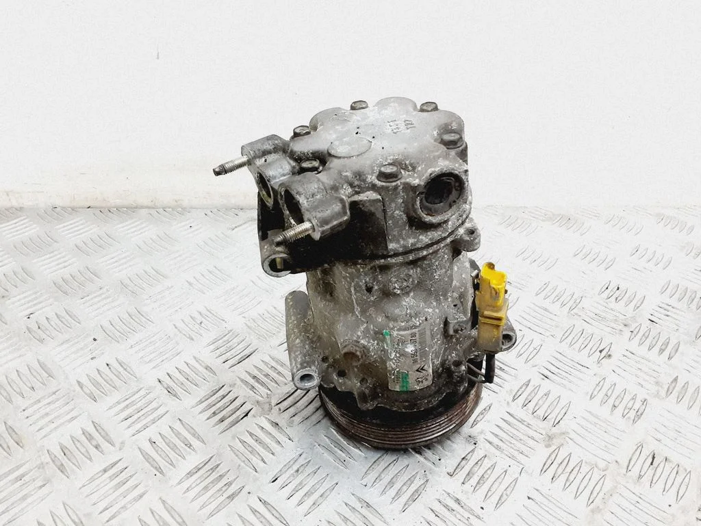 Air conditioning (A/C) compressor (pump) 959875780