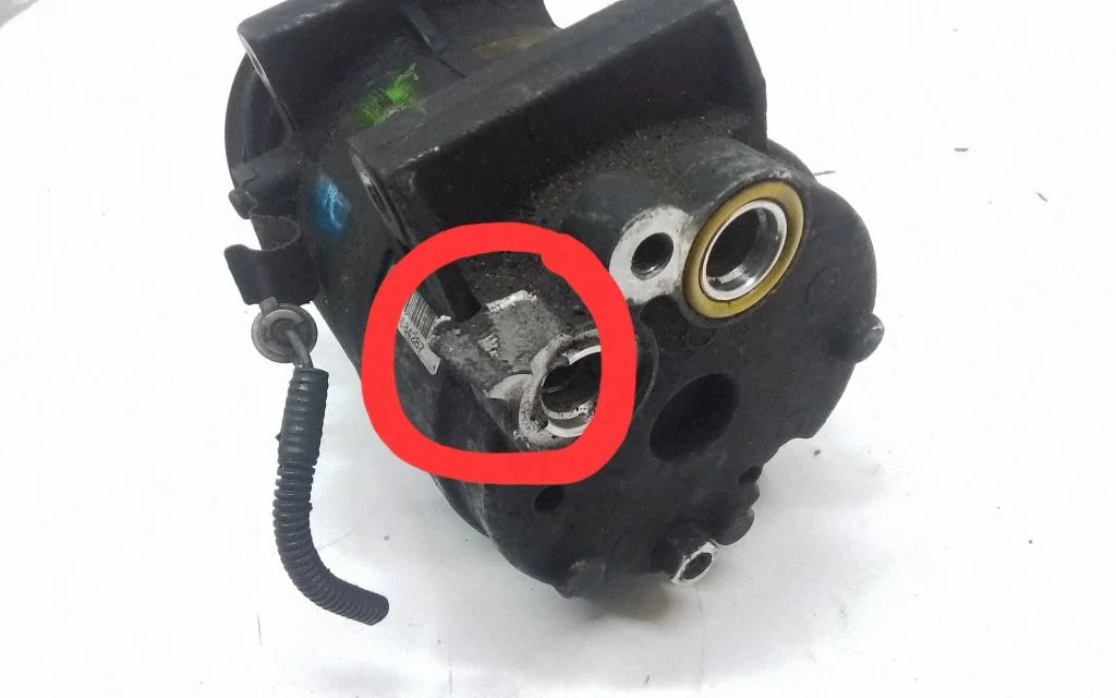 Air conditioning (A/C) compressor (pump) – Volvo XC90 (2003-2006)