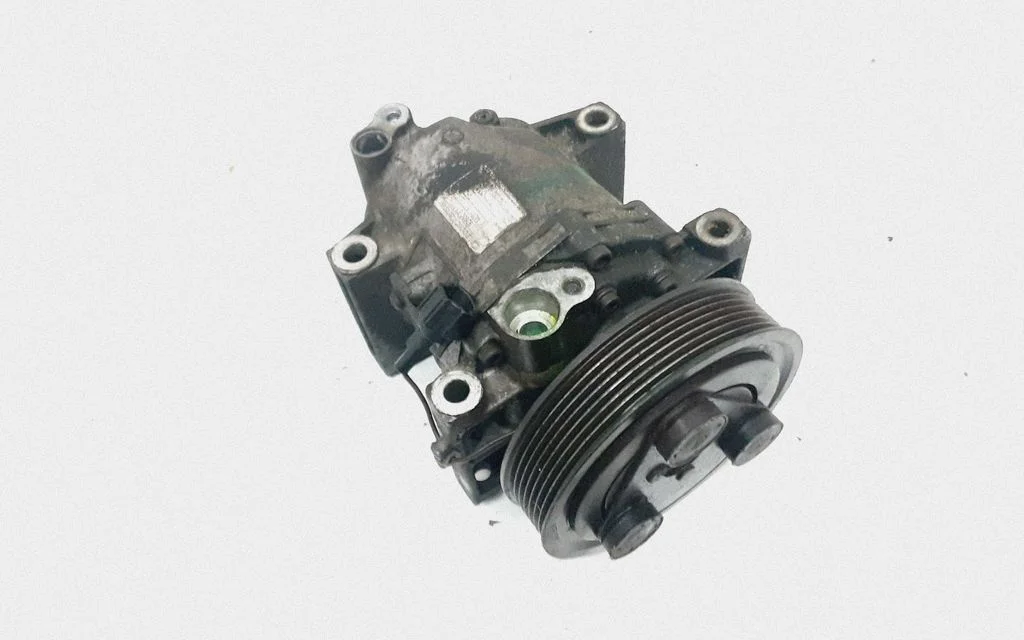 Kliimakompressor (pump) 92600EB400