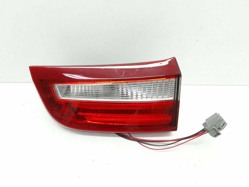Tailgate rear/tail lights 30796271