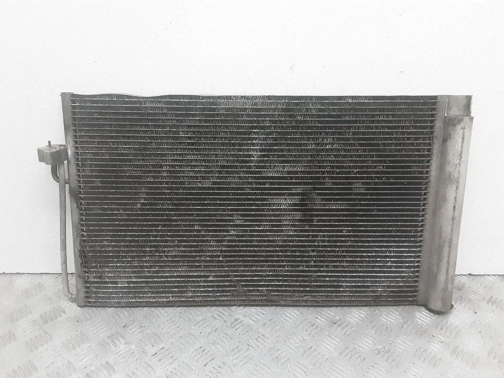 A/C cooling radiator (condenser) – BMW 5 Series E60 E61 (2004-2010)