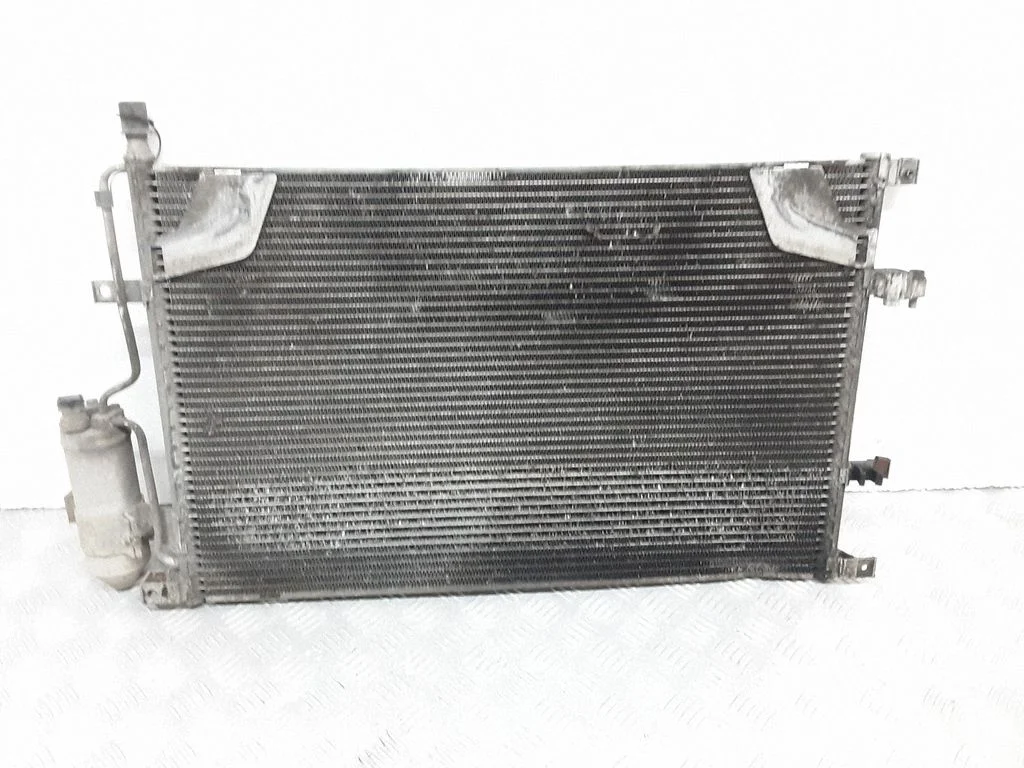 A/C cooling radiator (condenser) 8683358