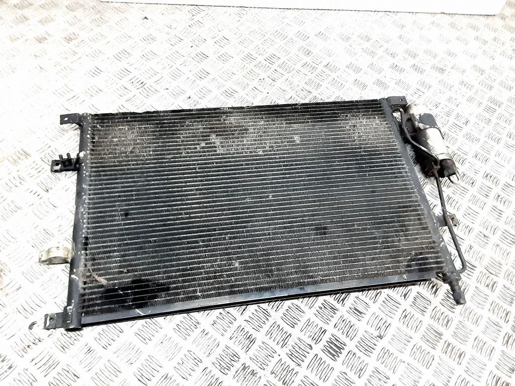 A/C cooling radiator (condenser)