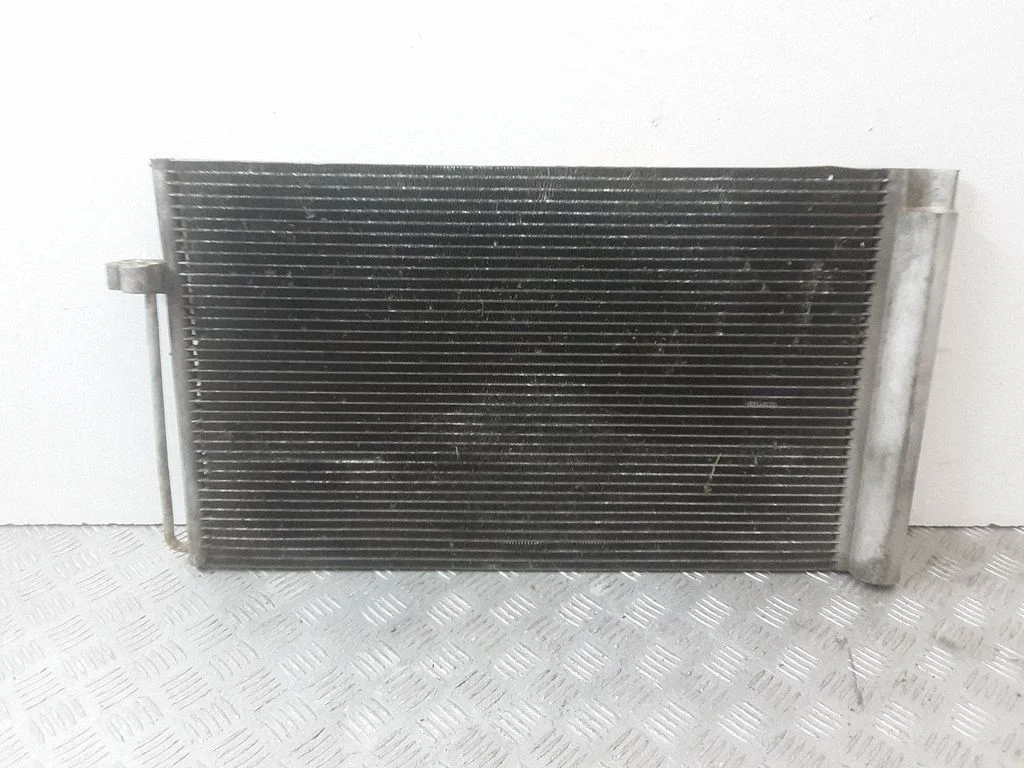 A/C cooling radiator (condenser) – BMW 5 Series E60 E61 (2004-2010)