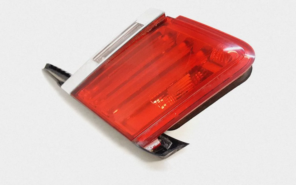 Tailgate rear/tail lights – BMW 7 Series F01 F02 F03 F04 (2008-2016)