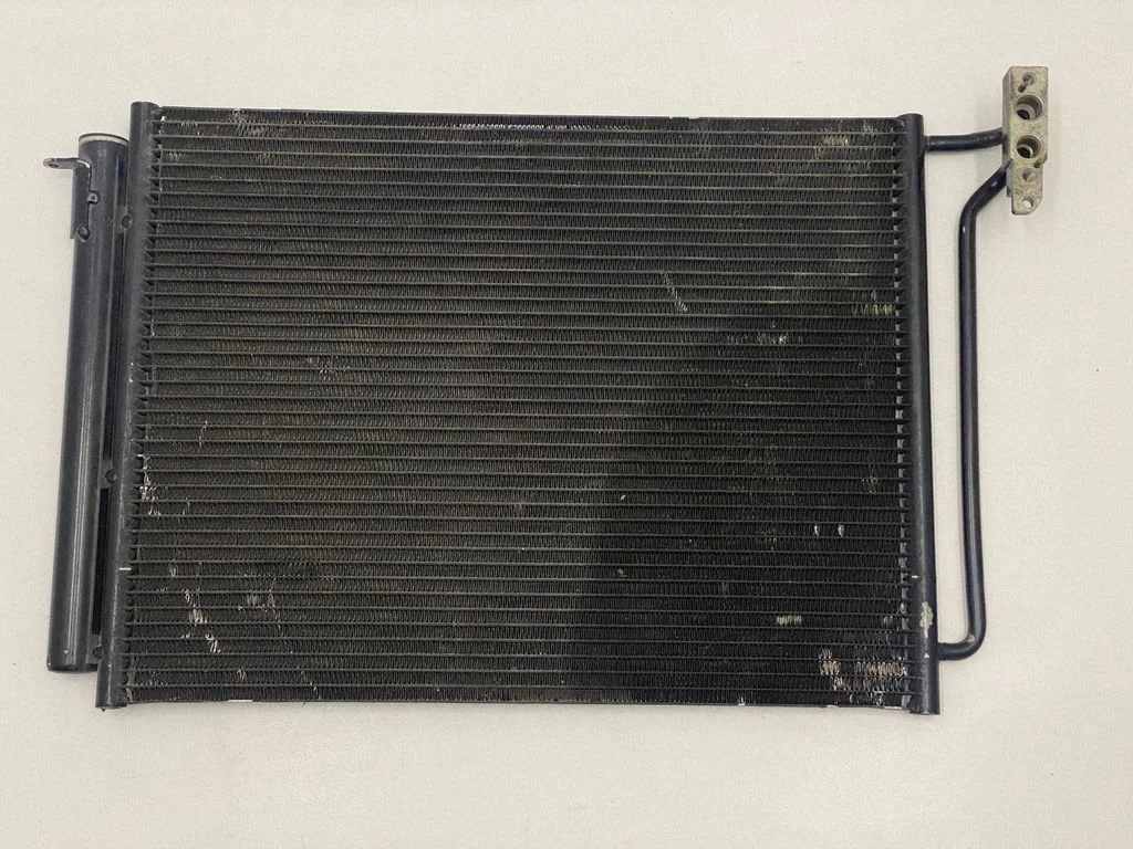 Kliimaseadme jahutusradiaator (kondensaator) 6914216