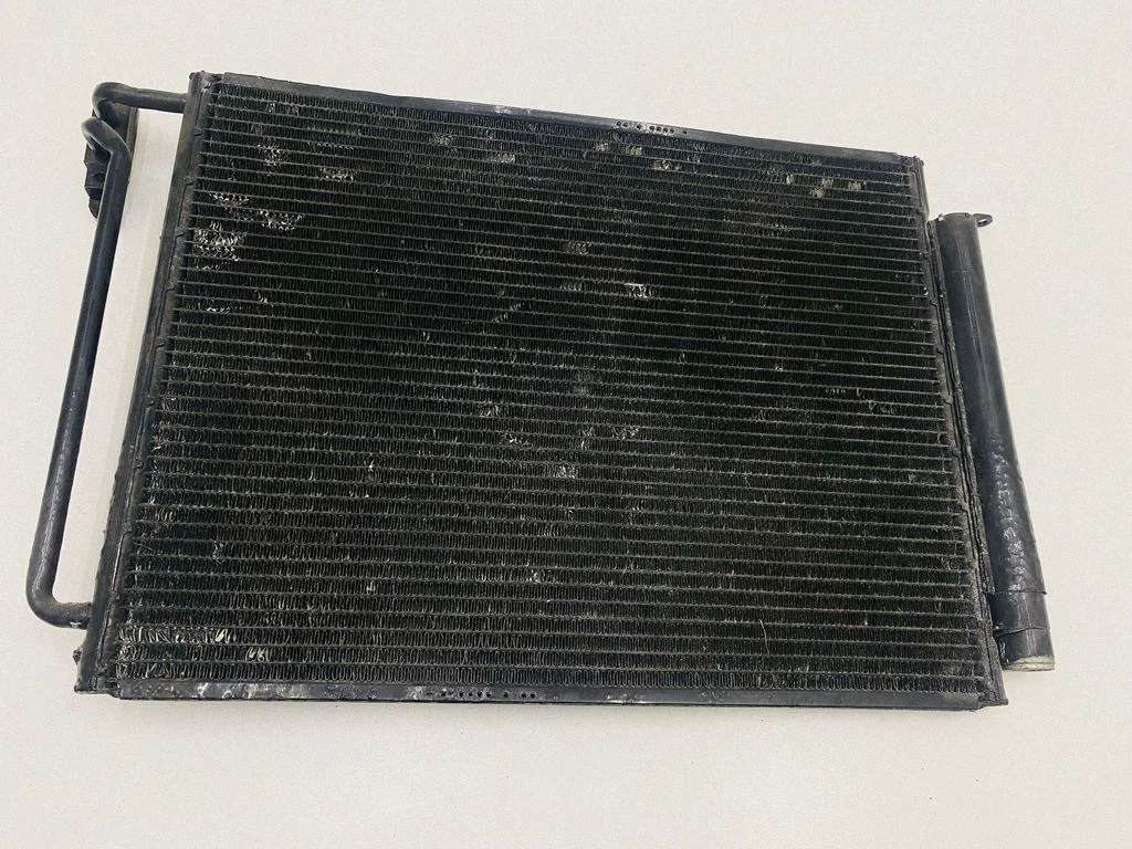 Kliimaseadme jahutusradiaator (kondensaator) 83815431