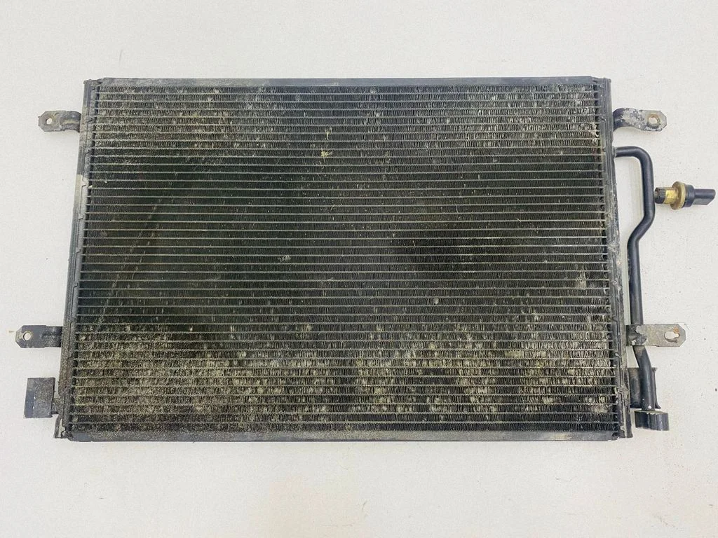 Gaisa kondicioniera dzesēšanas radiators (kondensators) – Audi A4 S4 B6 8E 8H (2001-2005)