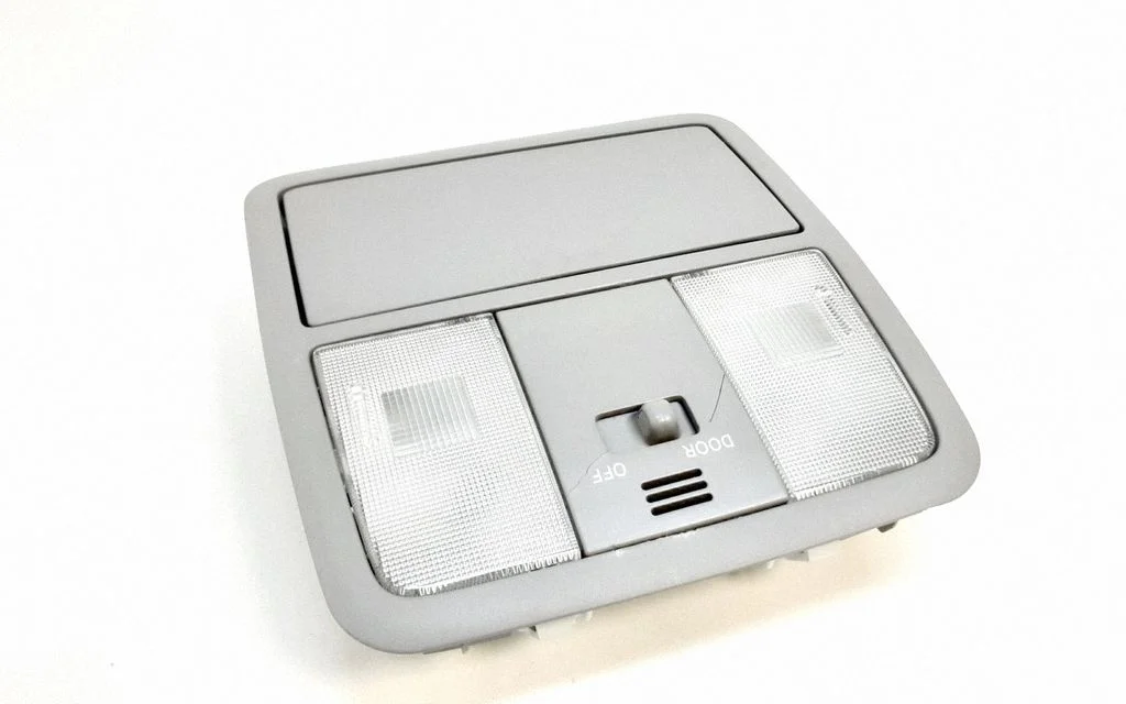 Front seat light – Toyota RAV 4 (XA30) (2006-2016)