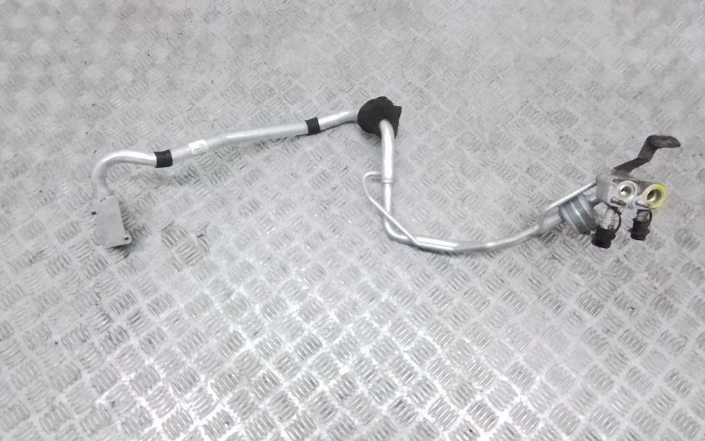 Gaisa kondicioniera caurule (-es)/šļūtene (-es) 31369750