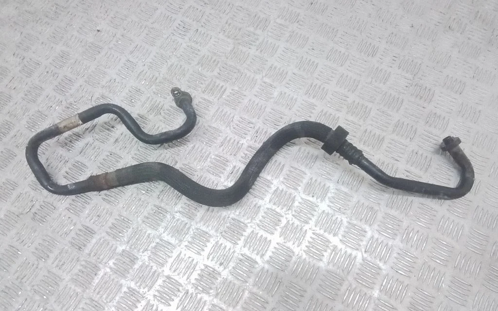 Air conditioning (A/C) pipe/hose – Volvo S40 (2004-2007)