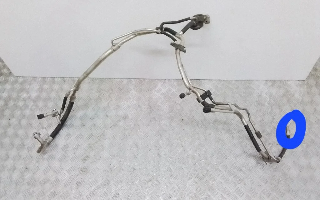 Air conditioning (A/C) pipe/hose 7P5820741