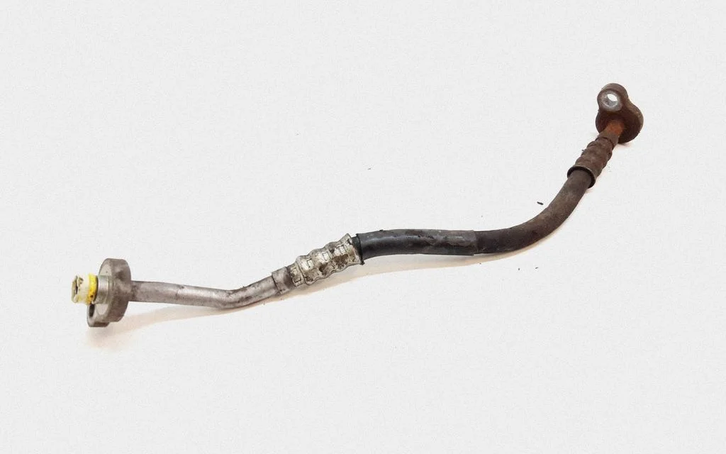 Air conditioning (A/C) pipe/hose