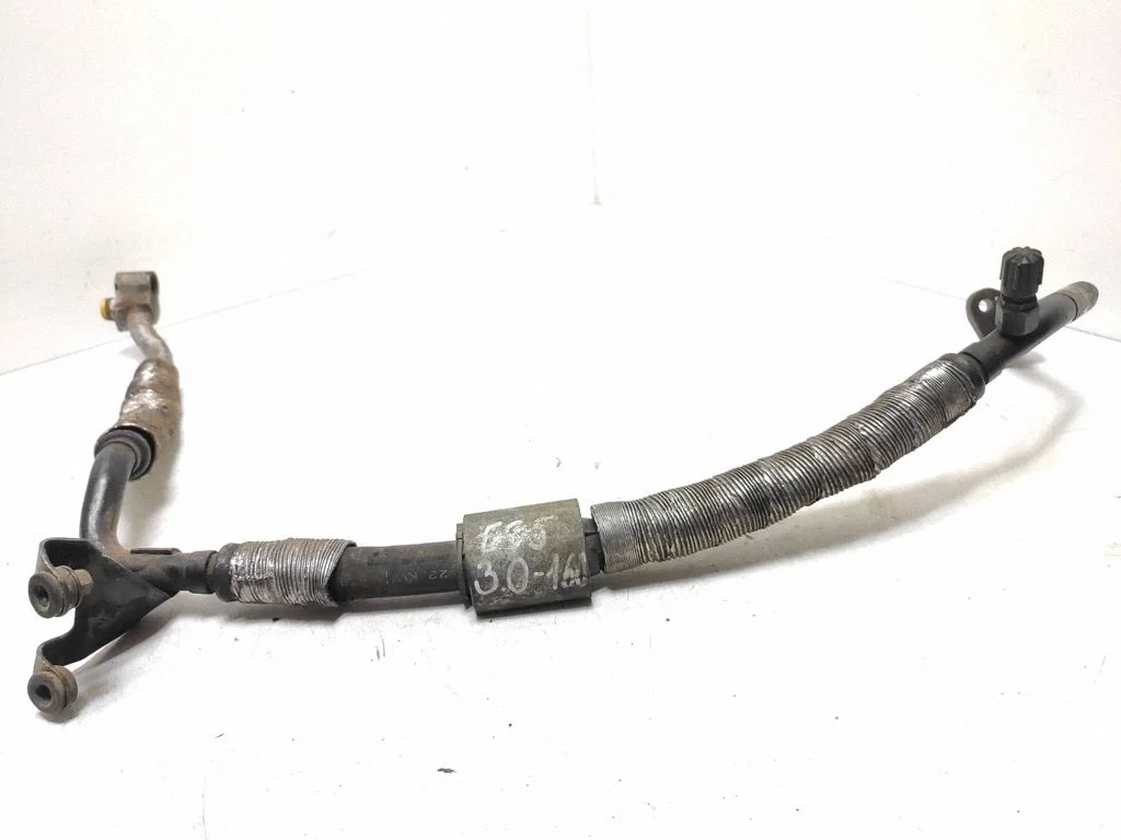 Kliimaseadme toru / voolik – BMW 7-seeria E65 E66 (2001-2008)