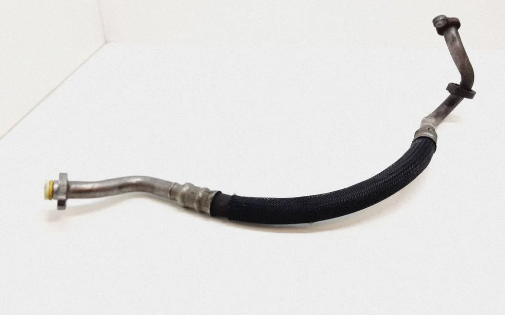 Air conditioning (A/C) pipe/hose