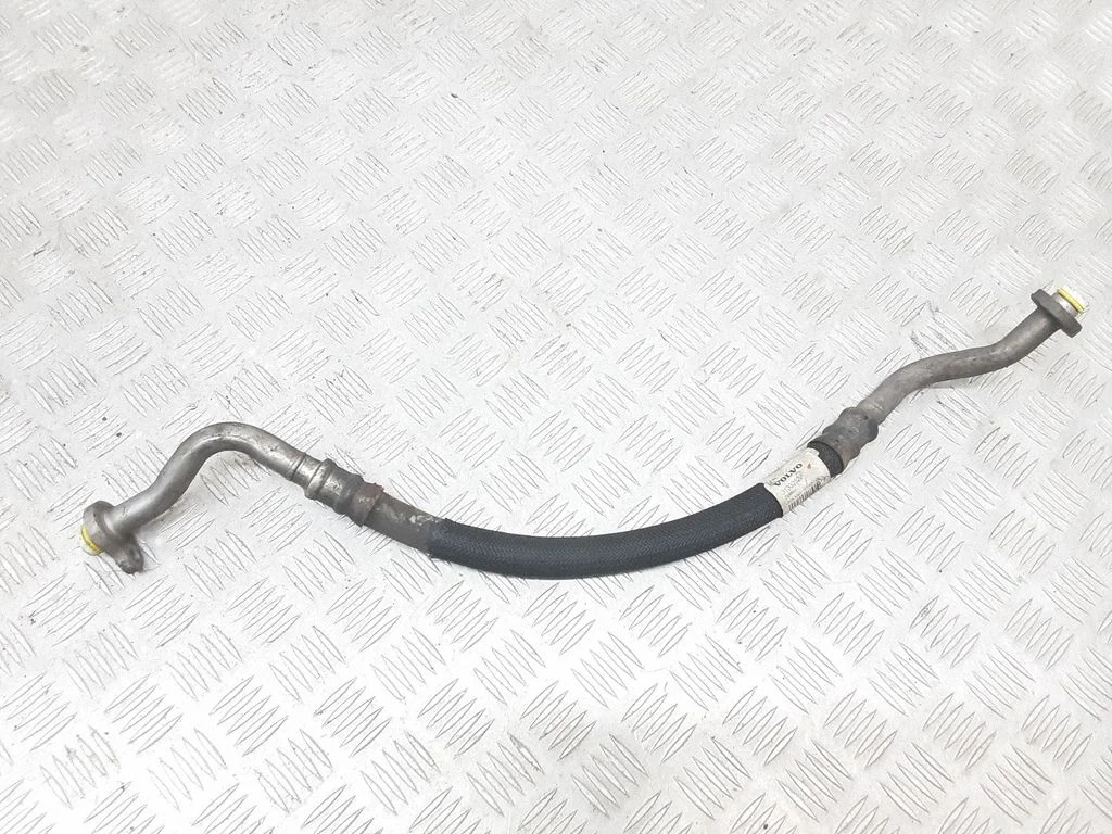 Air conditioning (A/C) pipe/hose 31332529