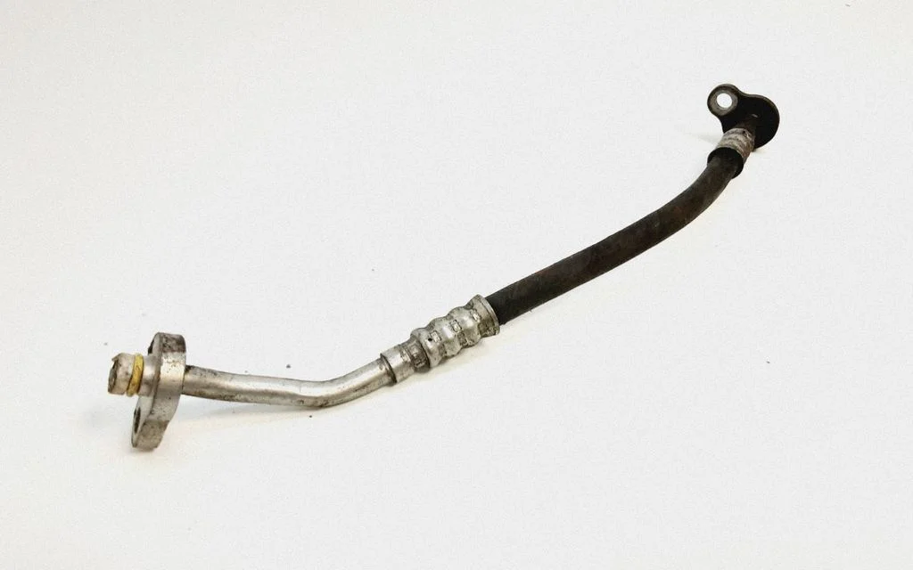 Air conditioning (A/C) pipe/hose 31332156