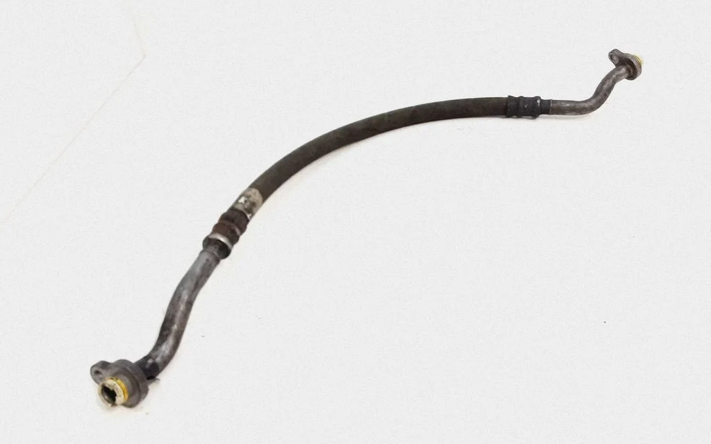Air conditioning (A/C) pipe/hose 31332152