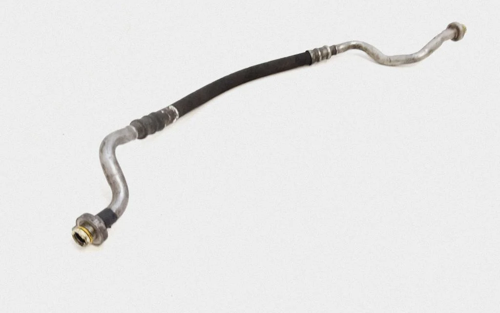 Air conditioning (A/C) pipe/hose 30671643