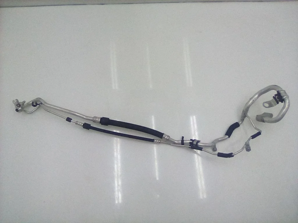 Air conditioning (A/C) pipe/hose