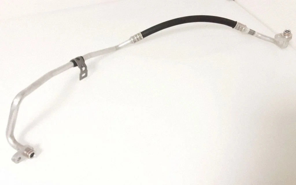 Air conditioning (A/C) pipe/hose 9675635380