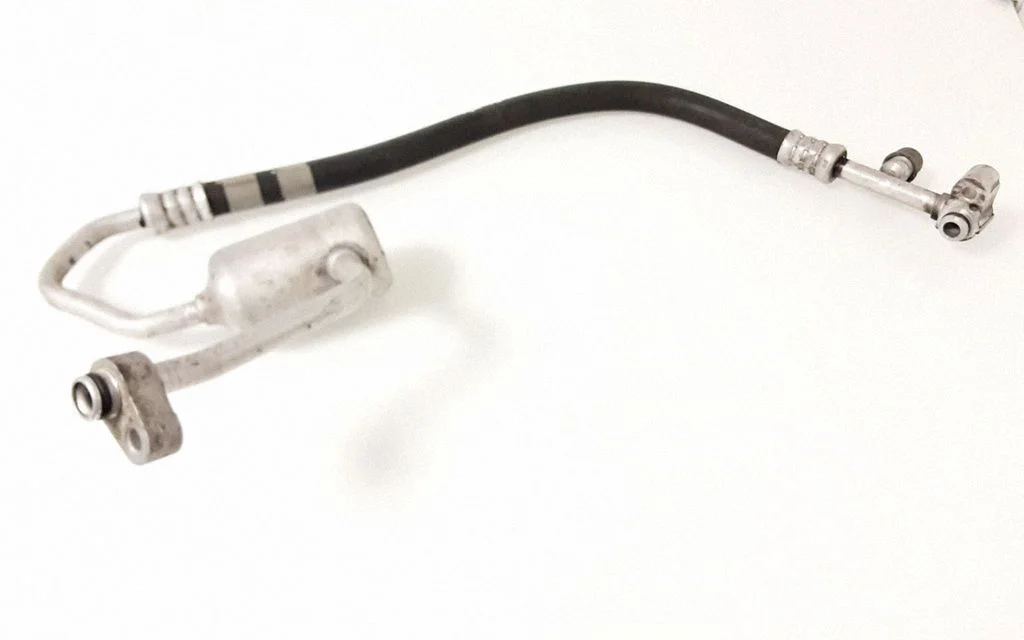 Air conditioning (A/C) pipe/hose TT11HP