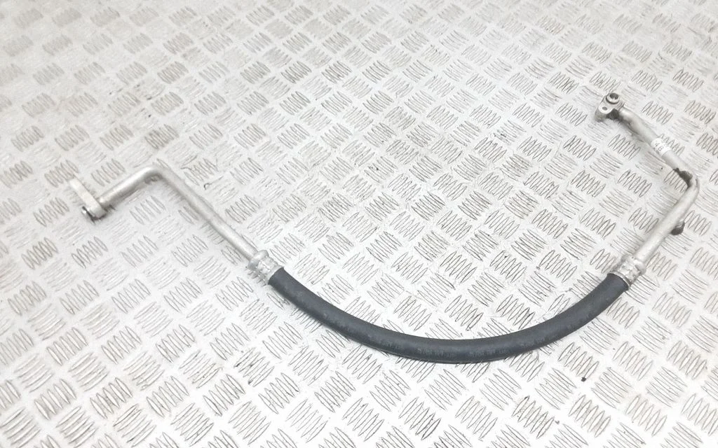 Przewody klimatyzacji 15LP7T28