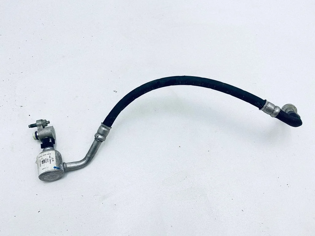 Air conditioning (A/C) pipe/hose – Land Rover Range Rover Evoque L538 (2011-2018)
