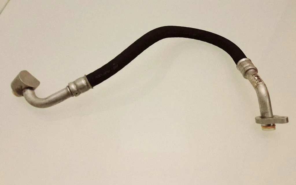 Air conditioning (A/C) pipe/hose – Volvo XC90 (2014-)