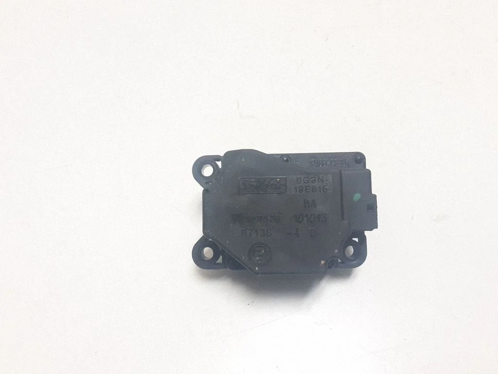 Silniczek klapki nawiewu 6G9N19E616