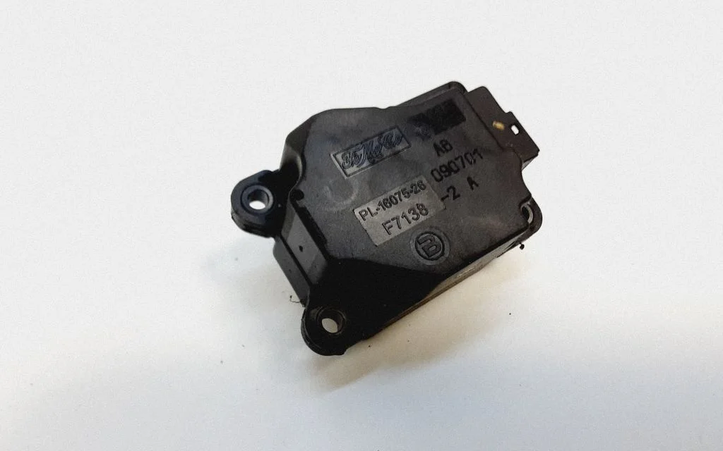 Silniczek klapki nawiewu 6G9N19E616AB