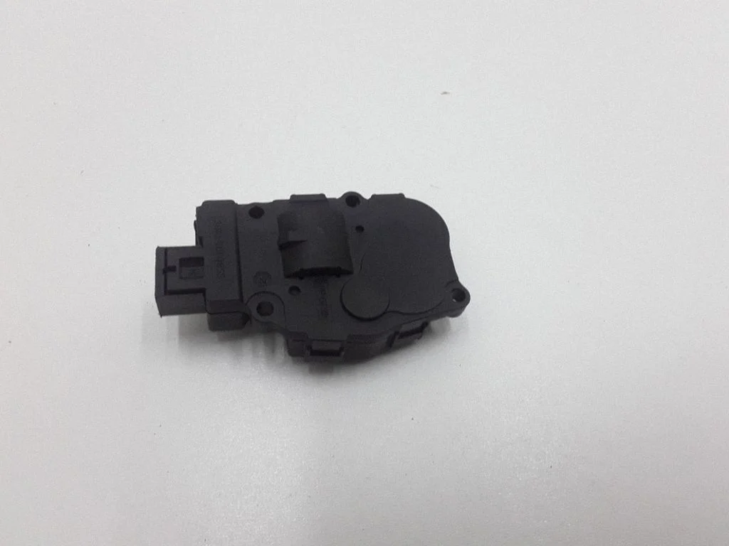 Air flap motor/actuator – BMW 5 Series F10 F11 (2009-2016)