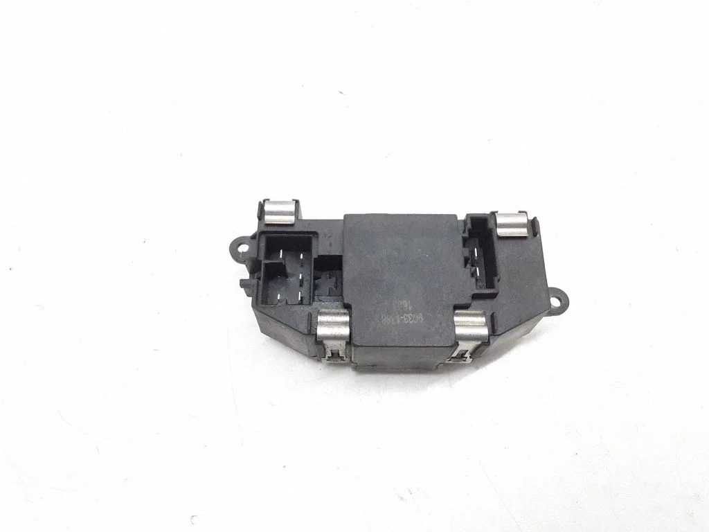 Heater blower motor/fan resistor – Skoda Octavia Mk2 (1Z) (2004-2013)