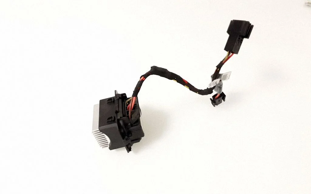 Heater blower motor/fan resistor 930405001