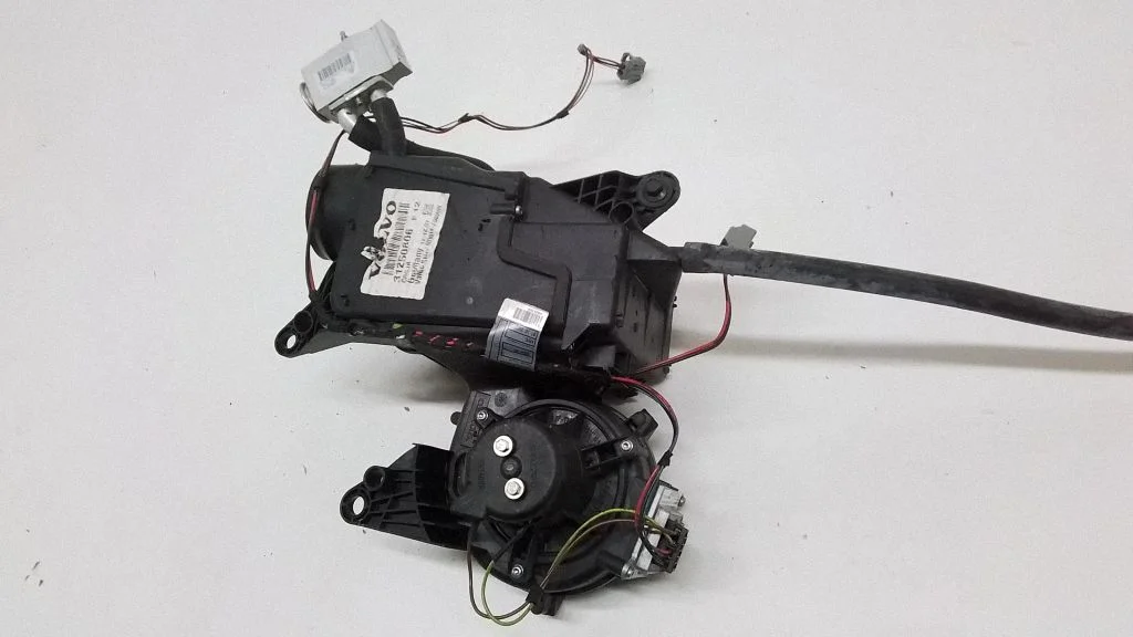 Heater fan/blower 31250806