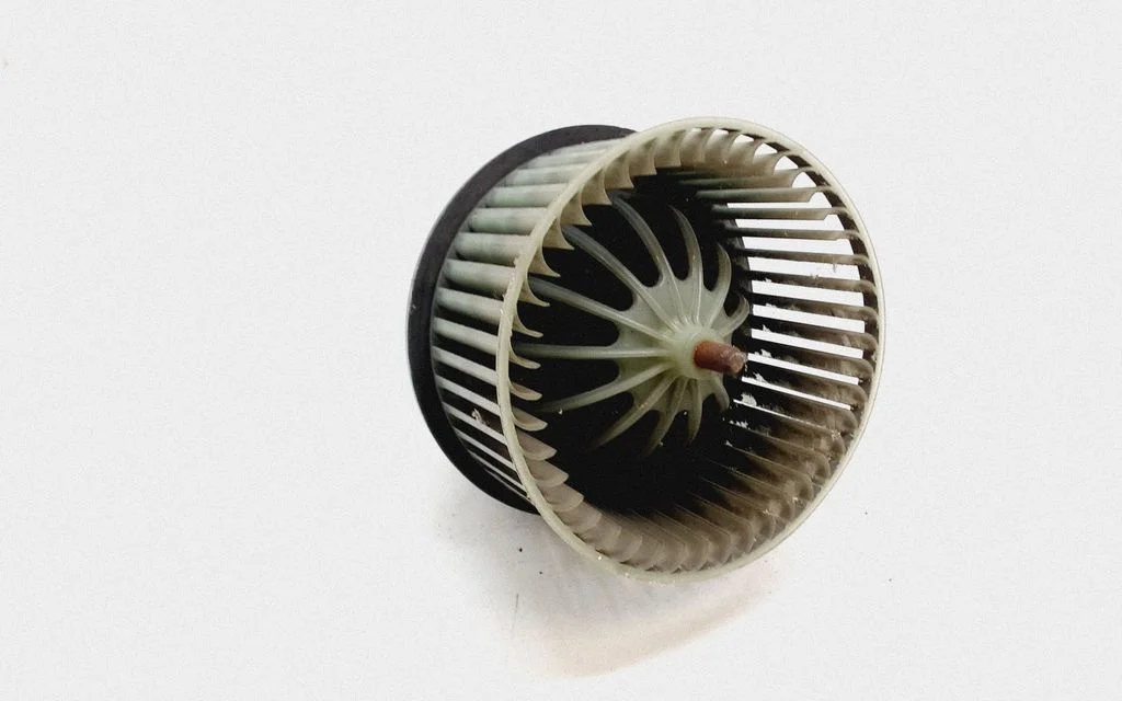 Salongipuhur 6G9N18D413AA