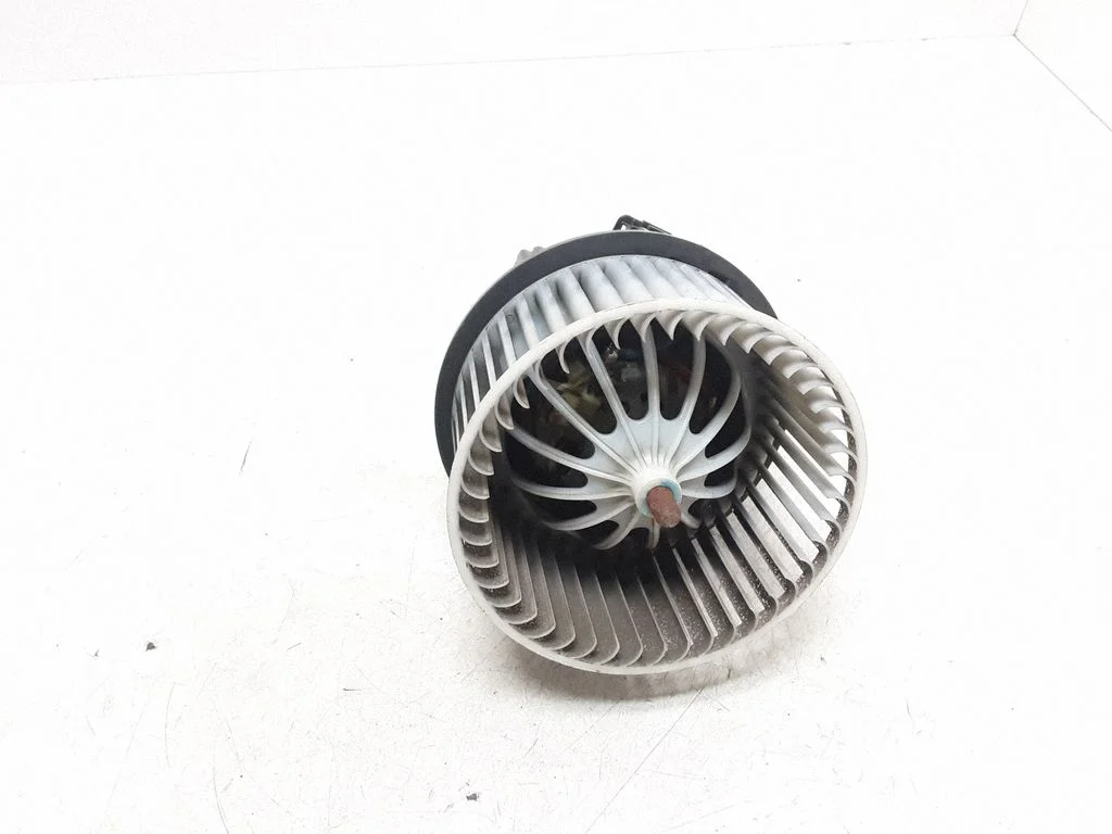 Krāsniņas ventilators/pūtējs 6G9N18D413AA