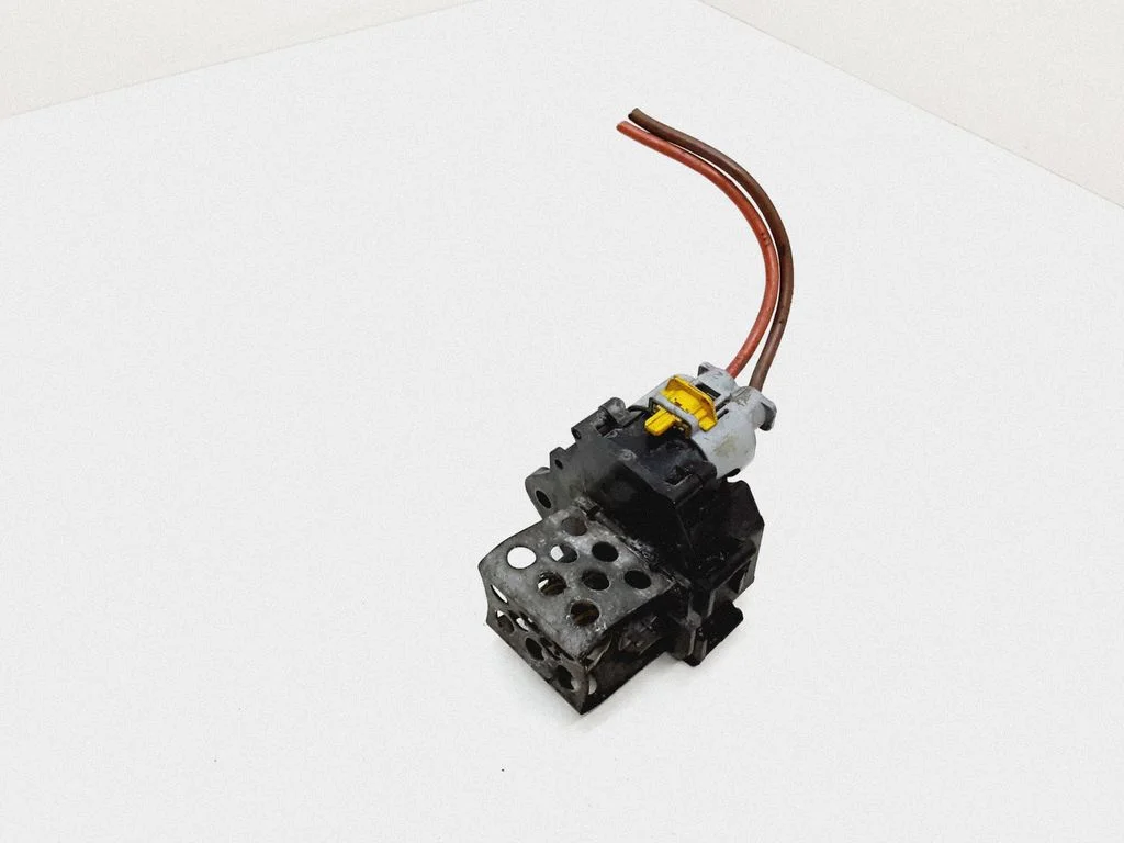 Heater blower motor/fan resistor 9658508980