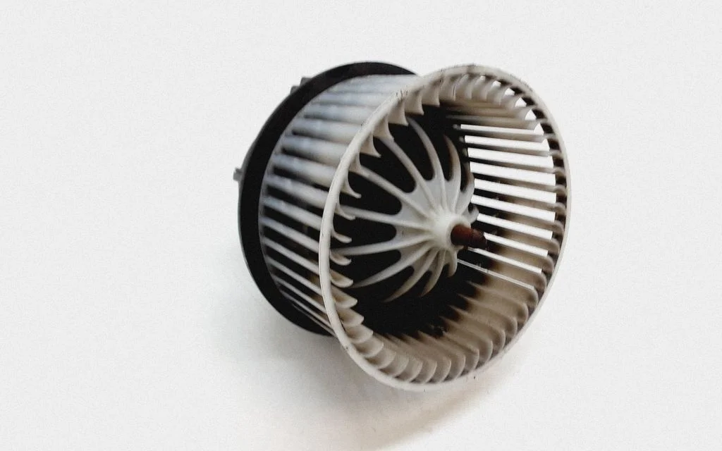 Salongipuhur 6G9N18D413AA