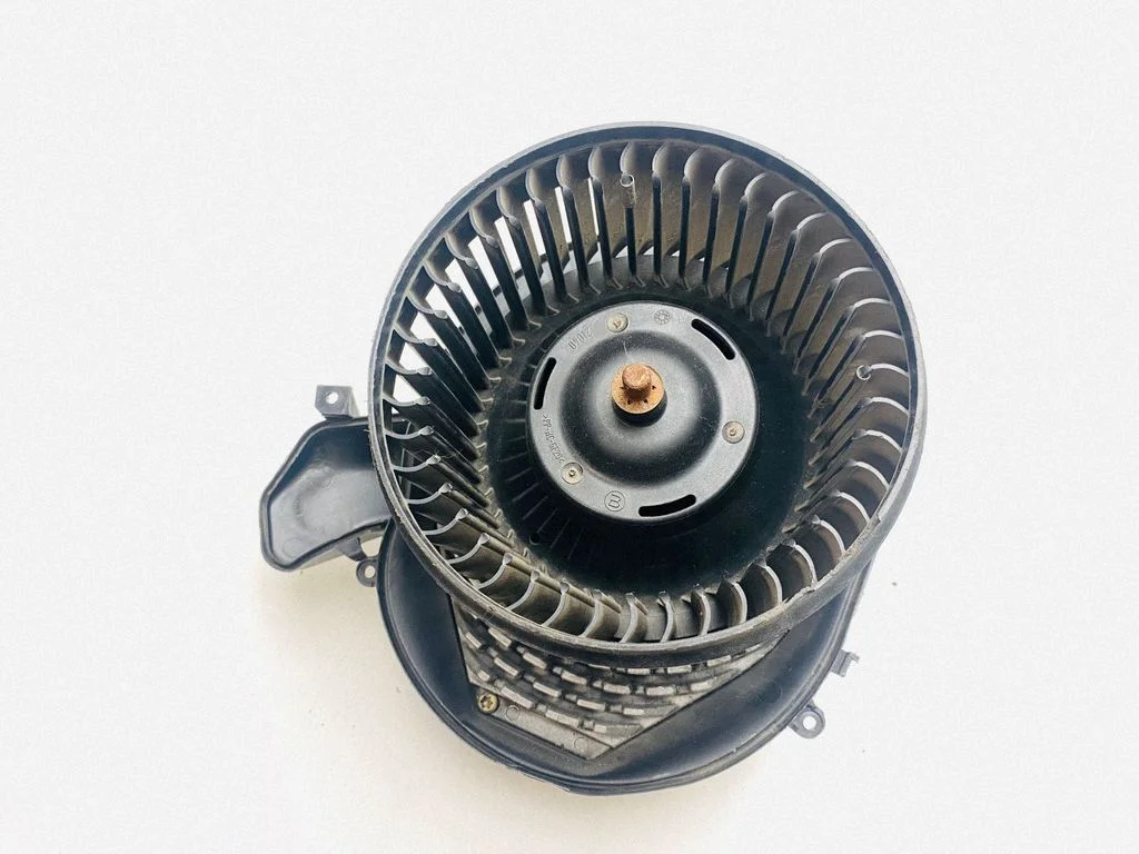 Heater fan/blower – Volvo XC90 (2003-2006)