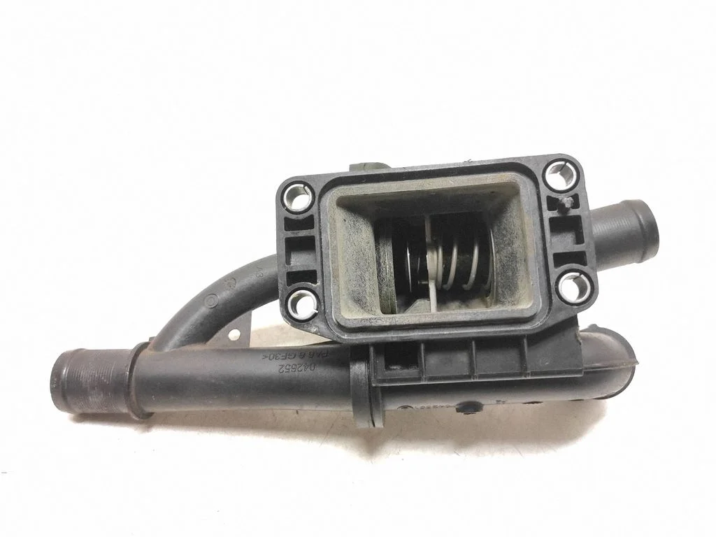 Thermostat/thermostat housing – Volvo V50 (2008-2012)